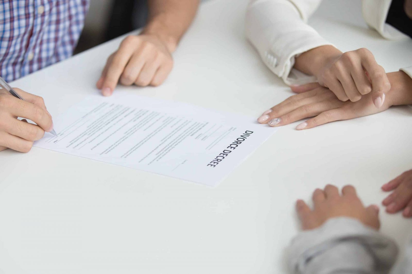 uncontested divorce lawyer